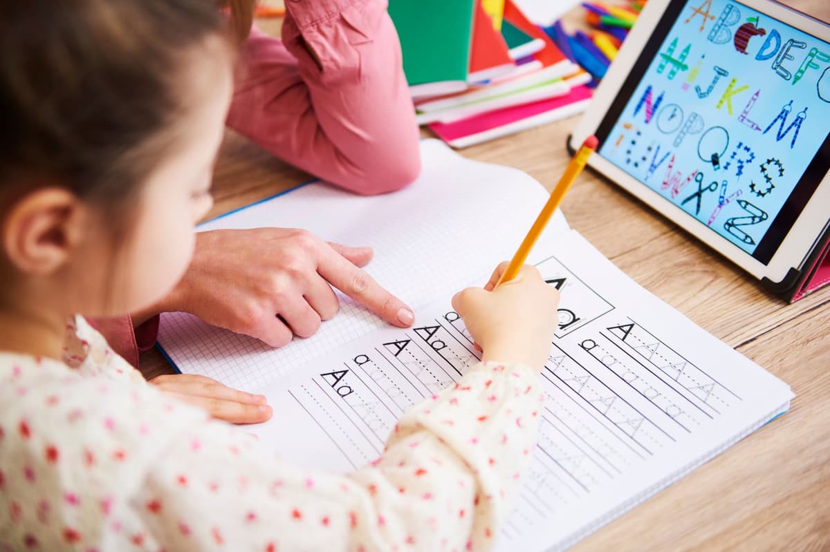 What qualifications do I need to be a Teaching Assistant?